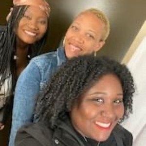 Meet your Posher, Lawanda